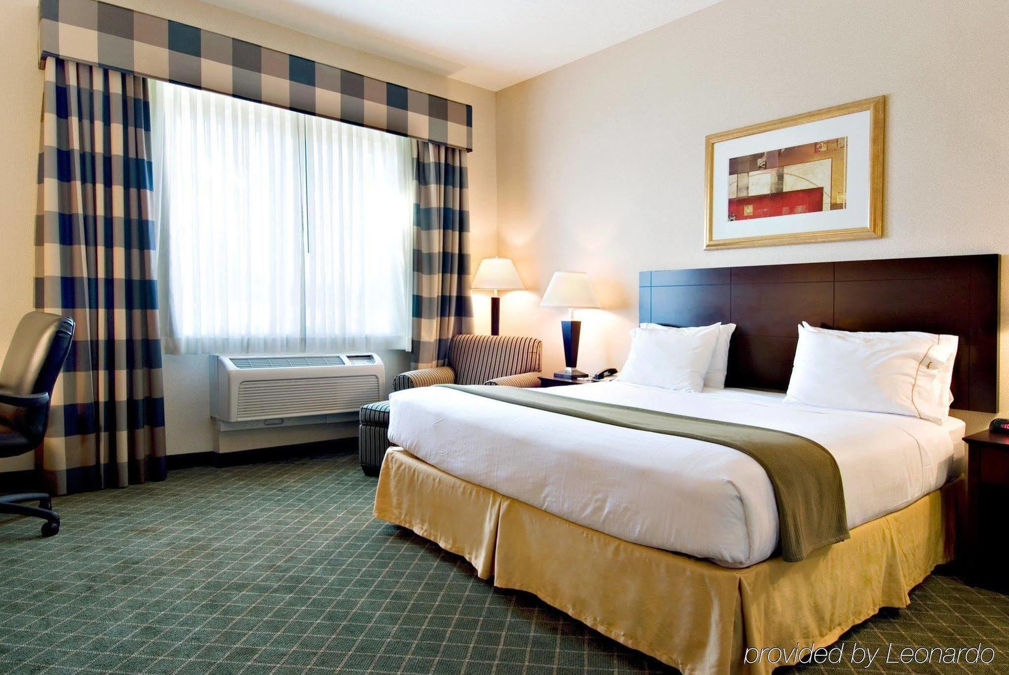 Holiday Inn Express Hotel & Suites Medford-Central Point, An Ihg Hotel Zimmer foto