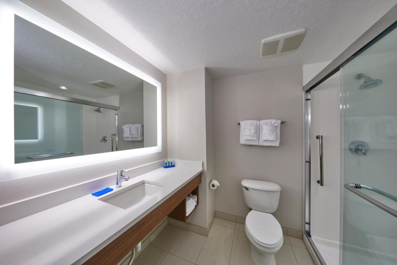 Holiday Inn Express Hotel & Suites Medford-Central Point, An Ihg Hotel Zimmer foto